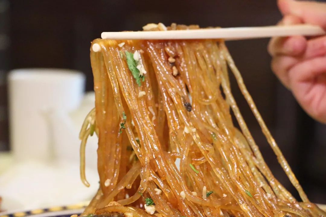 这家开了87年的老店酱汁才是灵魂,这家开了二十多年的猪蹄老店