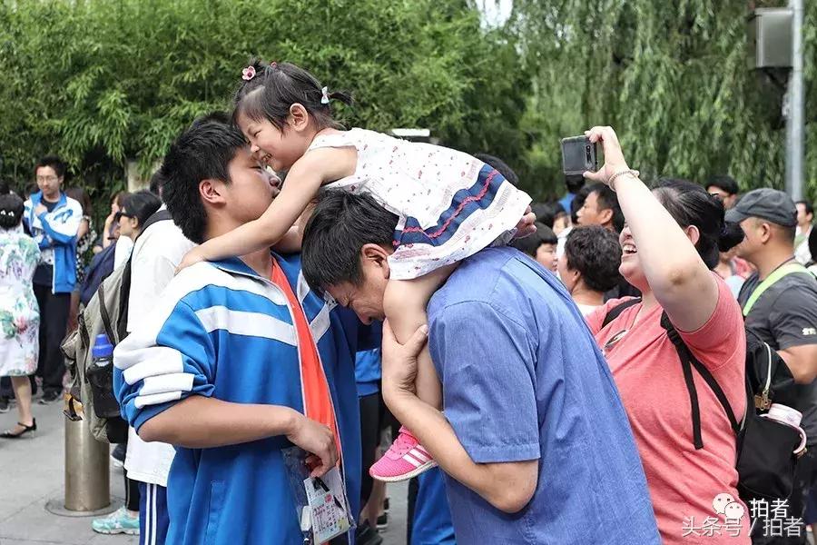 六月的视频片段,六月的惊奇瞬间