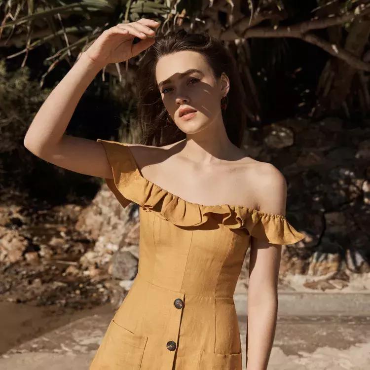 浅色系温柔连衣裙,浅色温柔风连衣裙