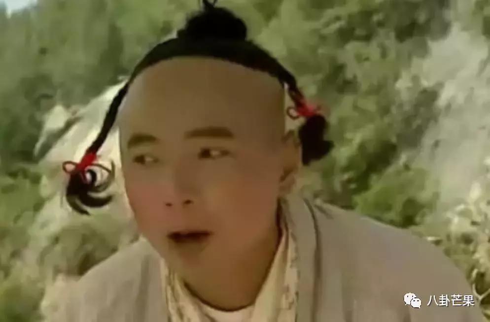 哈哈哈看徐峥的超话笑到头掉：哥哥头发都没了，他只有我们！