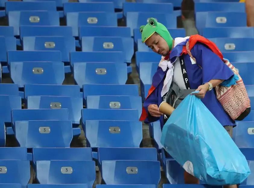 日本队“战死沙场”：输掉比赛，没输尊严