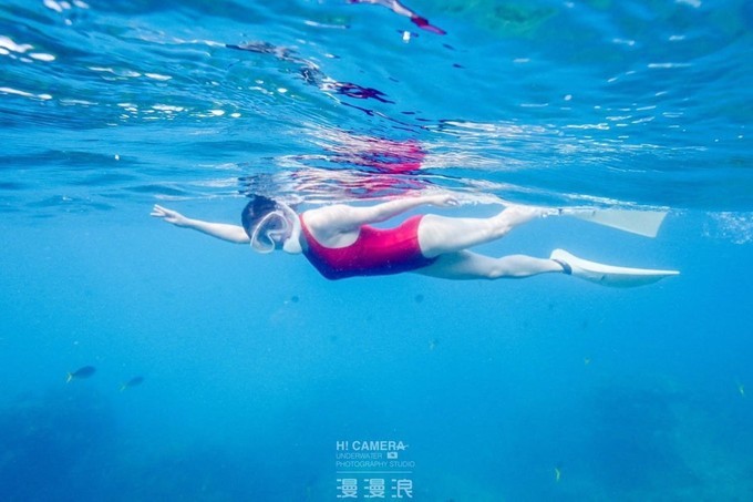 一个人的浪漫旅行视频,一个人的浪漫旅行自由自在