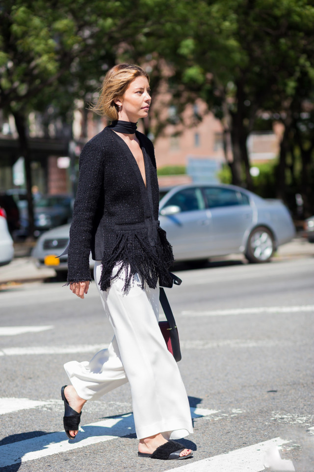 露趾半拖鞋夏日懒人凉拖,无跟洋气时髦拖鞋