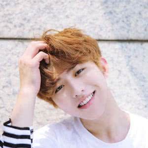 蔡徐坤第一次知道蔡小葵的反应,蔡徐坤微博劝小葵和大奎