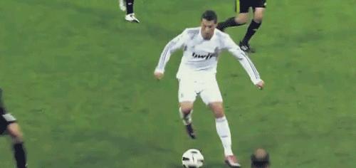 帅爆了c罗专属的5个过人绝招,论过人艾弗森选择欧文