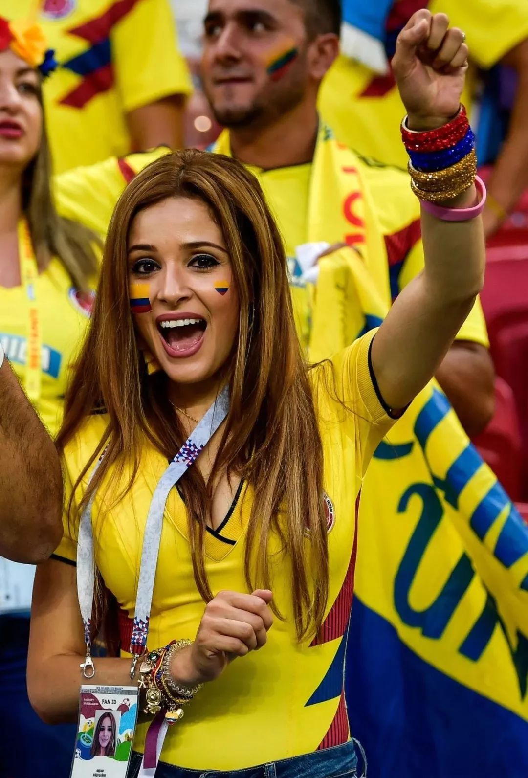 世界杯看台小姐姐哪家强？你定