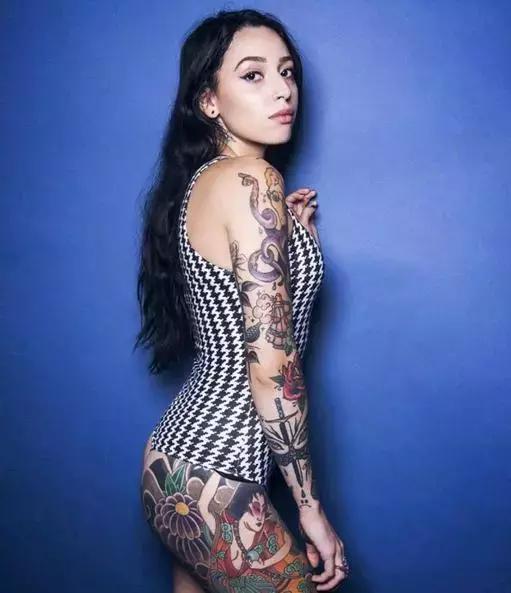 空姐可以纹身么,空姐可以纹身吗