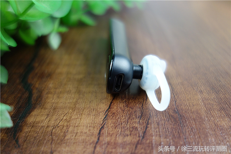 好用的老款蓝牙耳机推荐,平价高颜值头戴式蓝牙耳机推荐