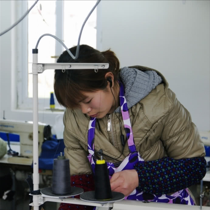服装厂月薪两万,服装厂招人进厂打工的真实经历