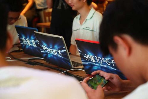 荣耀10与荣耀gt,荣耀10GT怎么样