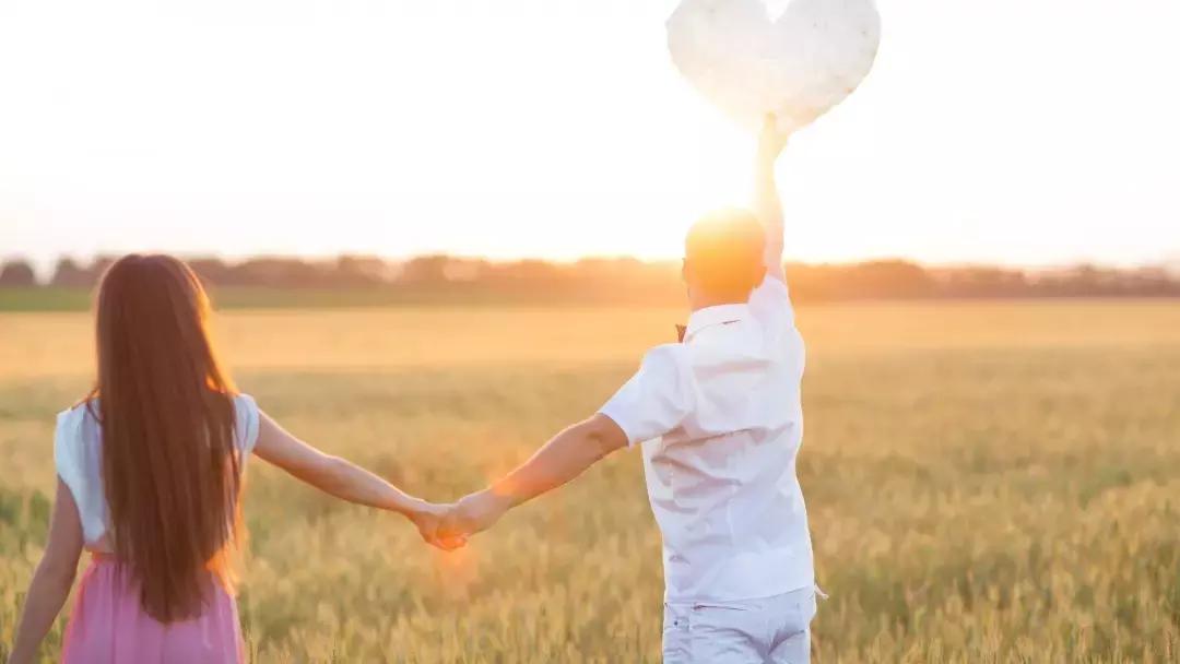 得不到的被偏爱的都有恃无恐,得不到的永远在骚动被偏爱