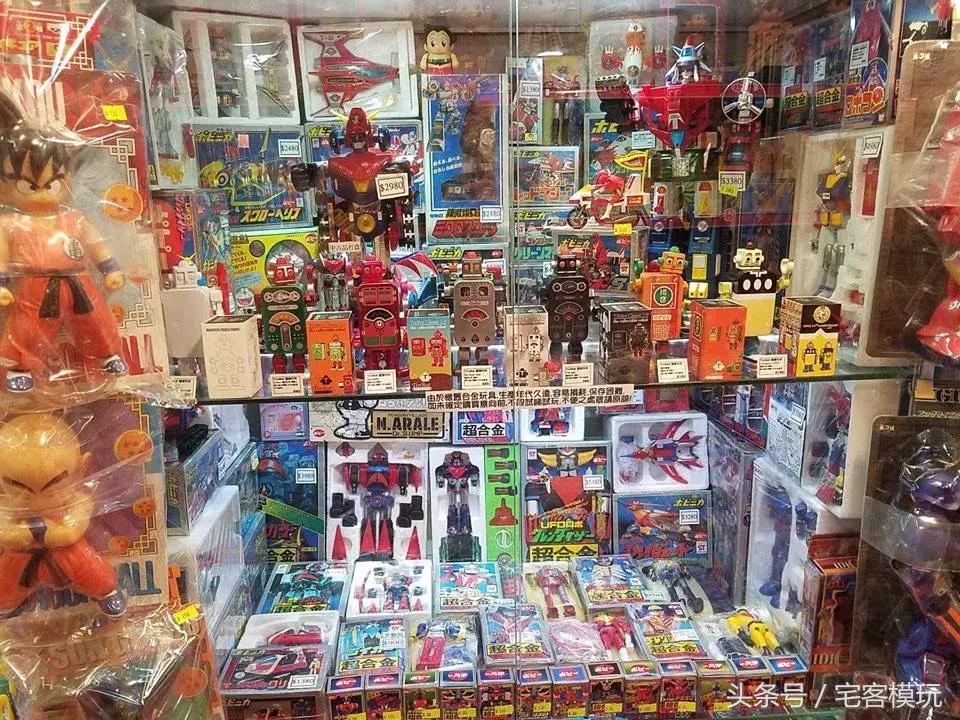 香港旺角中古玩具店,香港旺角古玩玩具店