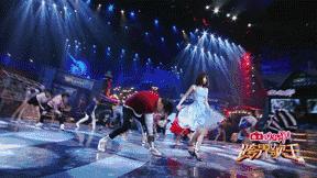 后期菌来带你看看紧张、弱不禁风、表里不一的跨界歌手长什么样