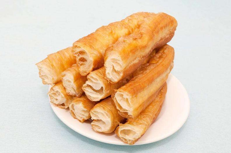 五星级大厨教你做油条配方,五星级大厨油条的制作方法