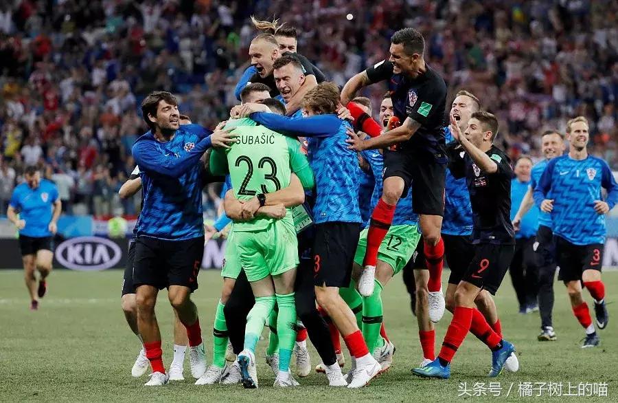 98世界杯克罗地亚门将球衣,克罗地亚门将彻底封神了吗