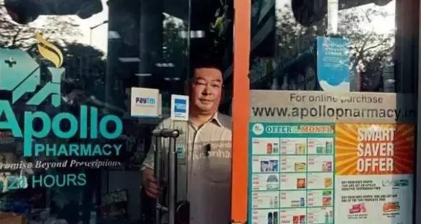 小孩在美国医院喝了杯奶,孩子喝饮料进急诊室