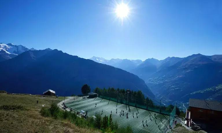 最好的世界杯足球场,国内有没有像欧洲一样的足球场