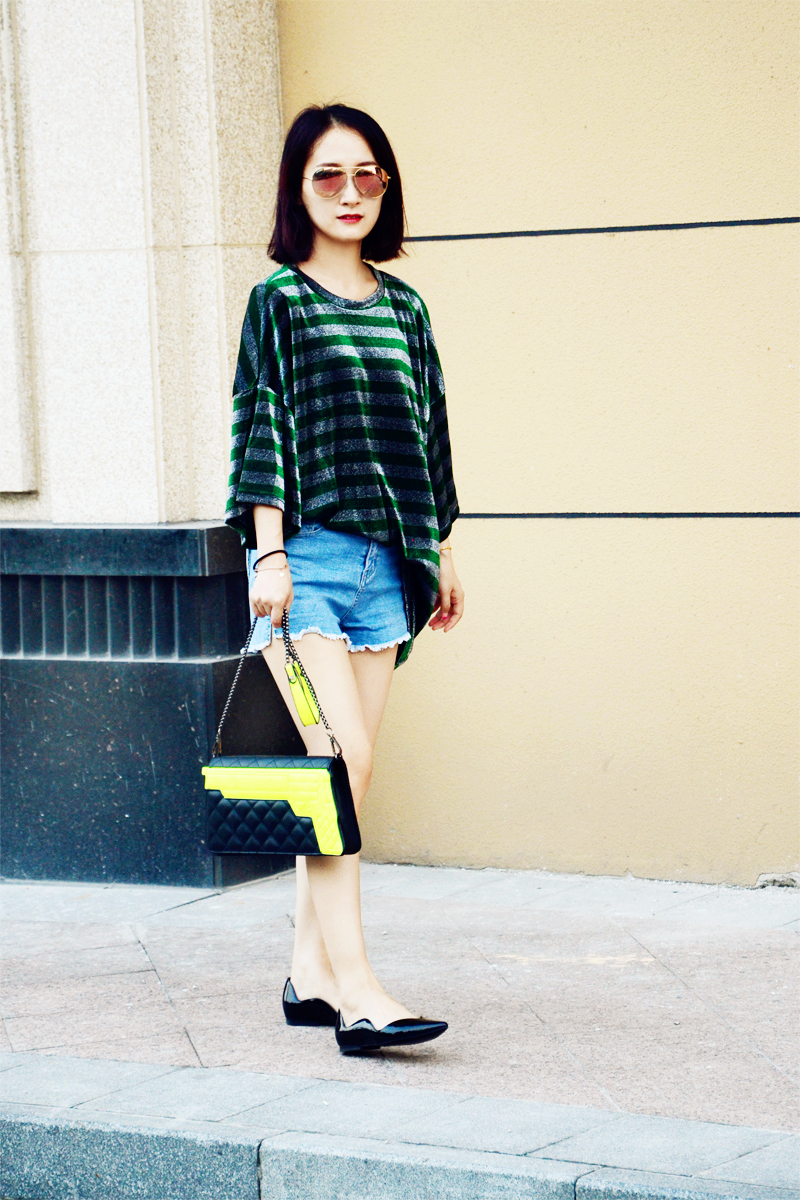 「Dyan迪扬」街拍搭配气场不能输夏日外出怎能少防晒