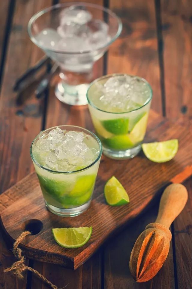 巴西里约热内卢的马拉卡纳体育场,巴西一公里一个足球场