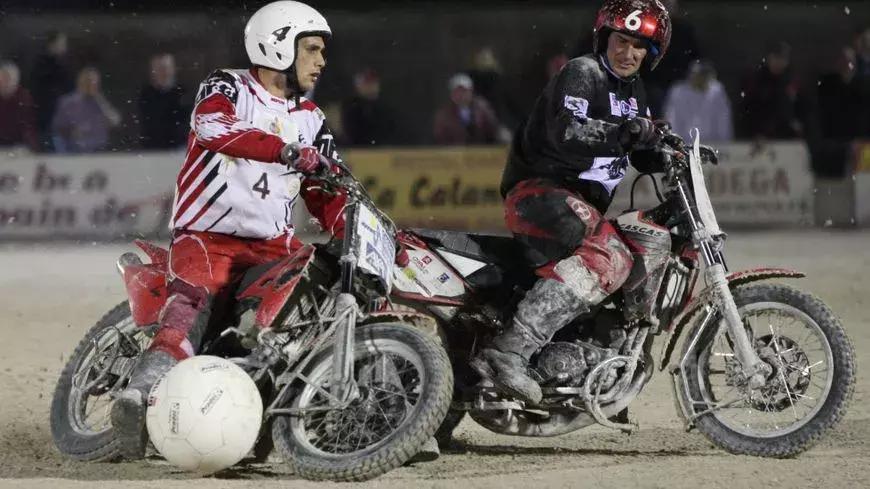 潮龖｜刺激又*力暴**的moto足球，是战斗名族年轻人的爱