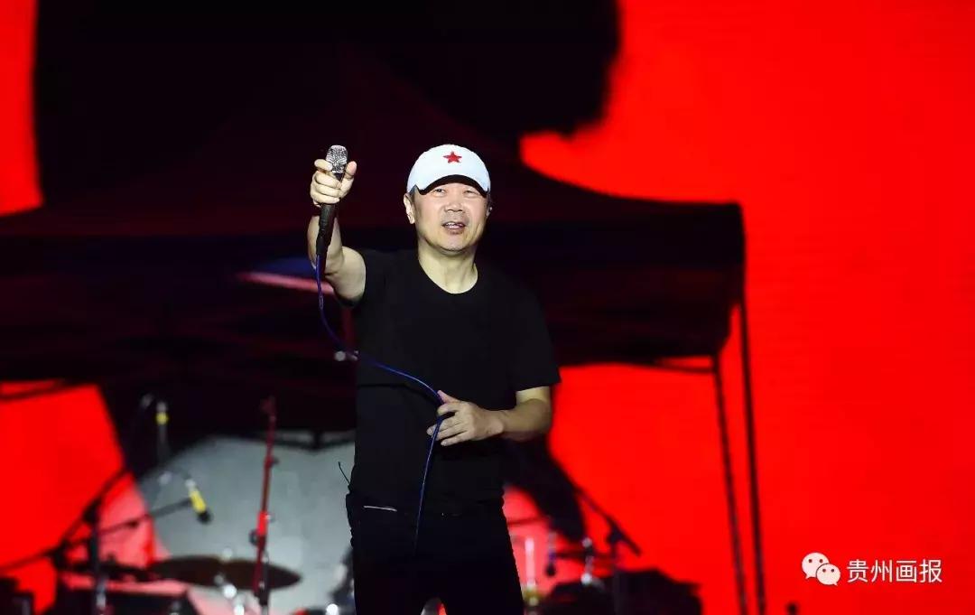 摇滚之父崔健演唱会,摇滚教父崔健完整版