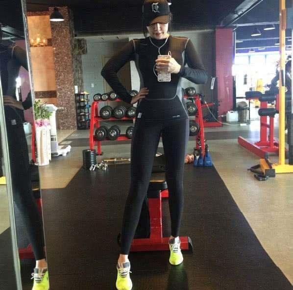 韩国健身达人穿搭,韩国健身达人拥有魔鬼身材