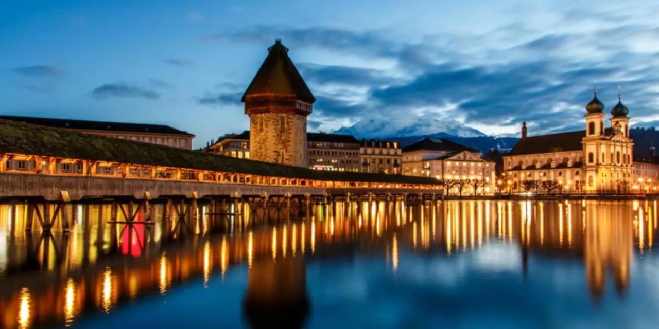 纵使孑然一身，也要亲眼目睹的风景