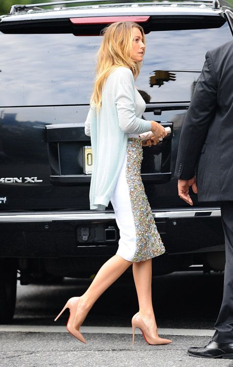 为什么高跟鞋价格差那么多,几千元的高跟鞋牌子