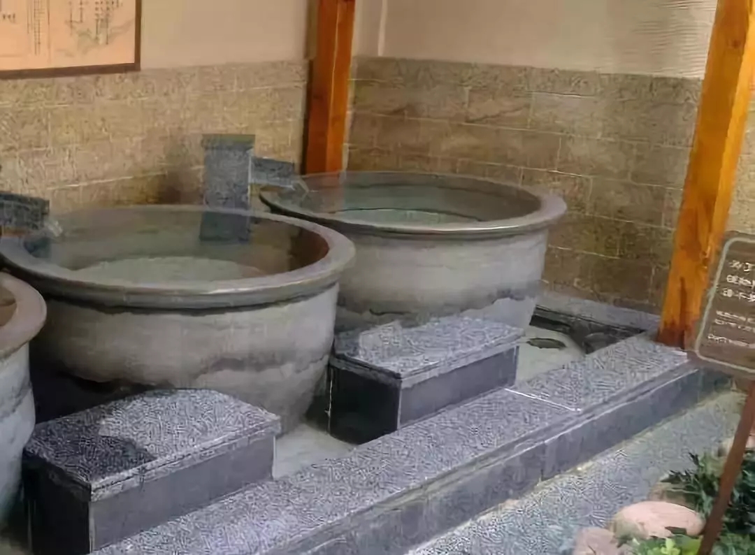 在*场赌**被人盯梢后，我用摩丝救了自己的命｜商业工兵007