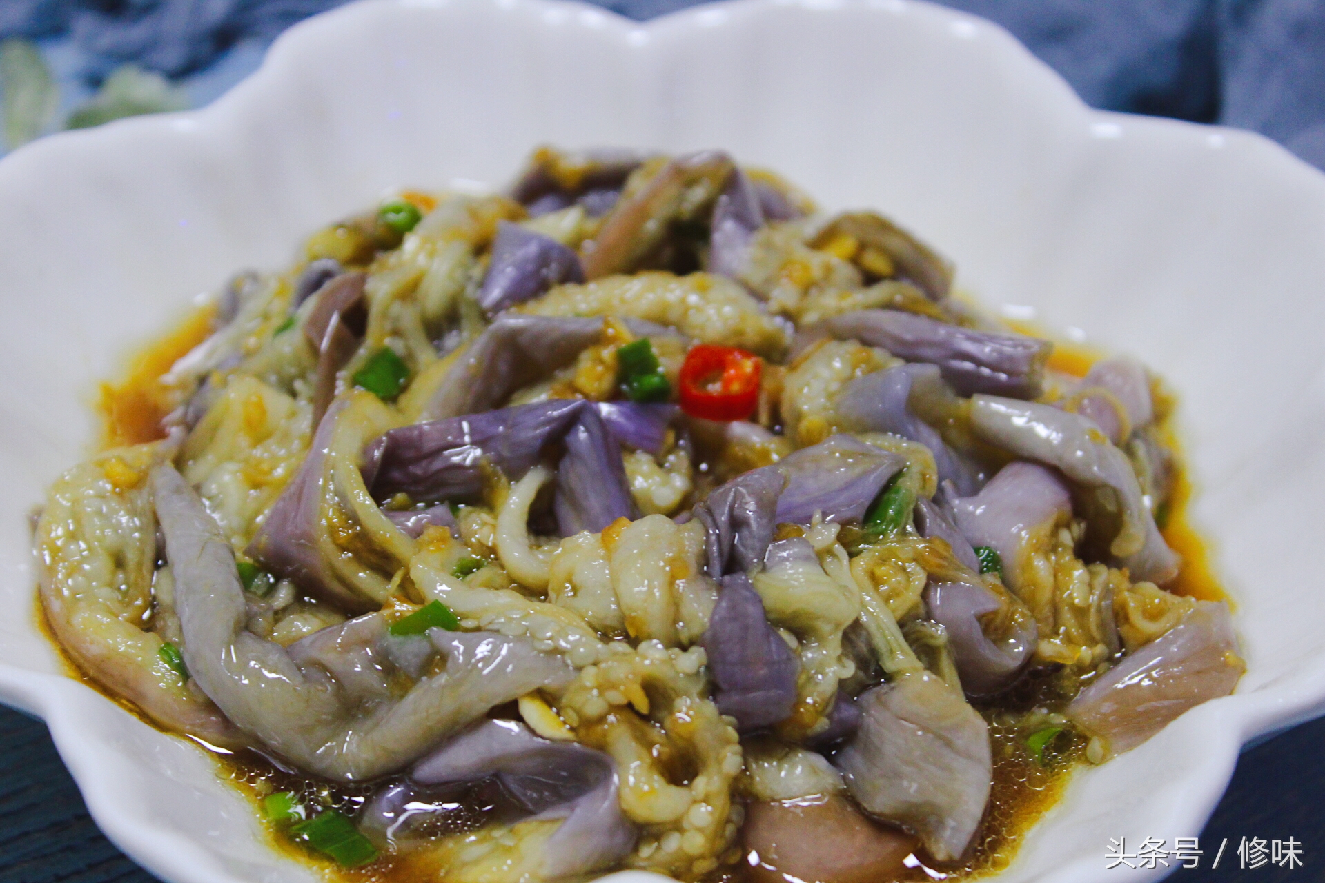 油炸茄子怎么炸又酥又脆红烧茄子 (番茄酱茄子的做法简单好吃不油炸)