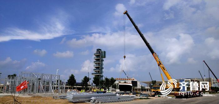 蓝天白云下的小镇,蓝天白云太阳能