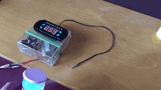 迷你喷雾补水器拆解,夏天必备神器喷雾器