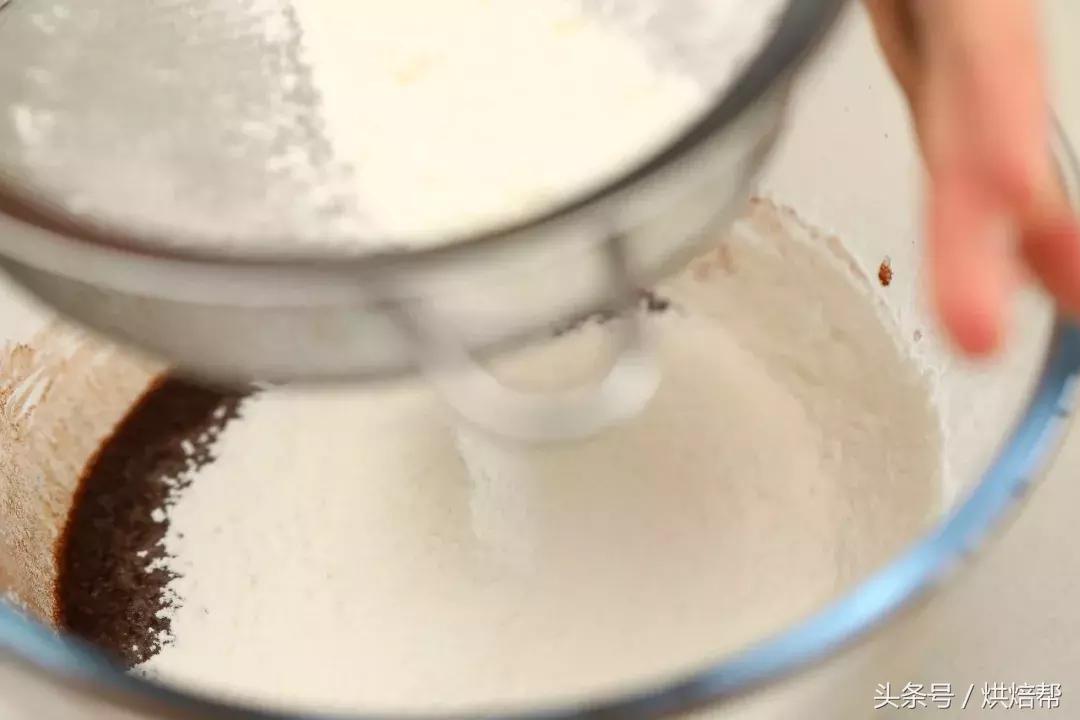 吃各种各样的梦龙蛋糕和雪糕合集,梦龙蛋糕和梦龙卷哪个吃起来过瘾