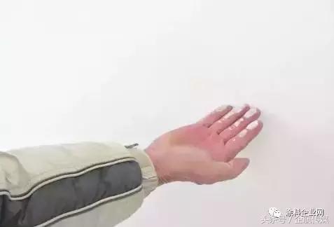 腻子粉受潮脱粉处理方法,腻子粉开裂脱层