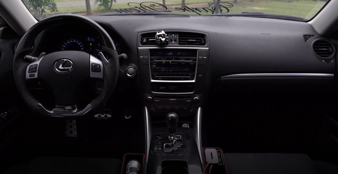 17万买低配迈腾,17万买迈腾