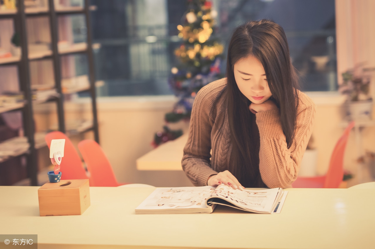 带有俗语的句子摘抄,写一句俗语或名言的句子