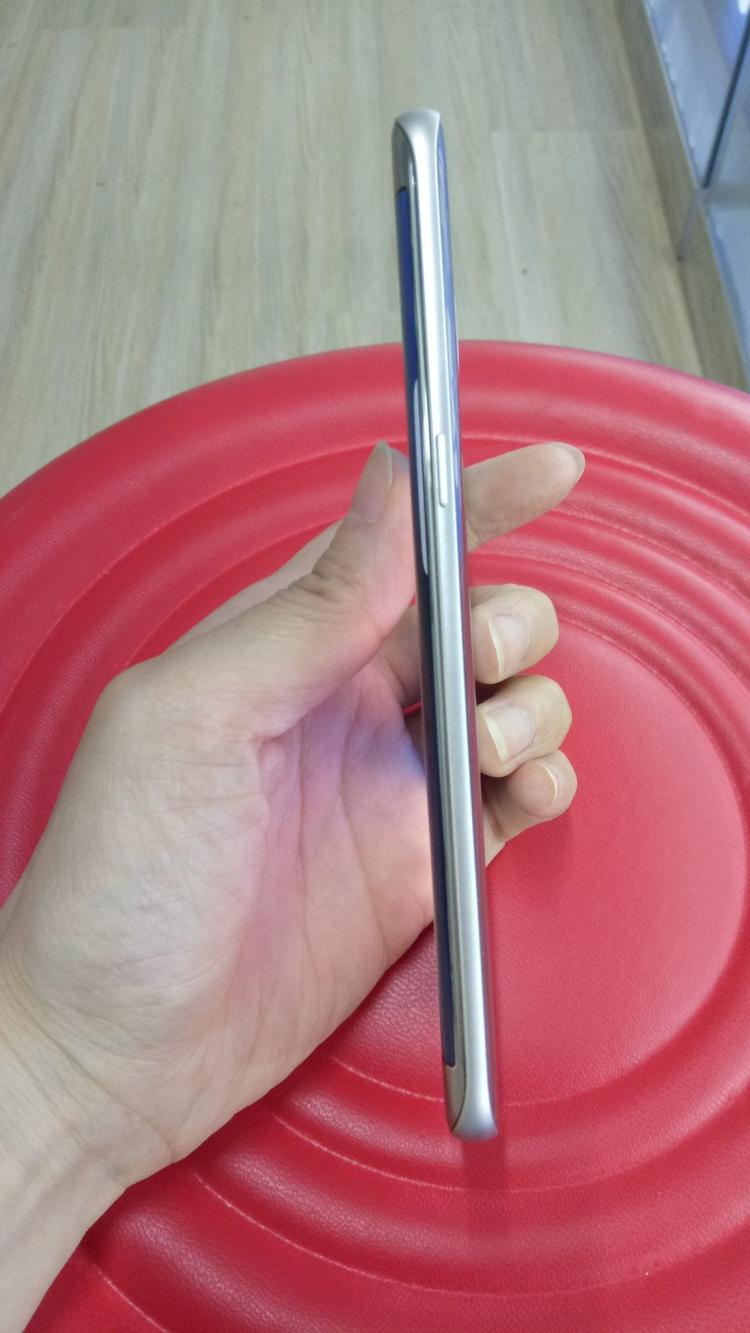 骁龙8204g运行内存,三星s7edge骁龙8