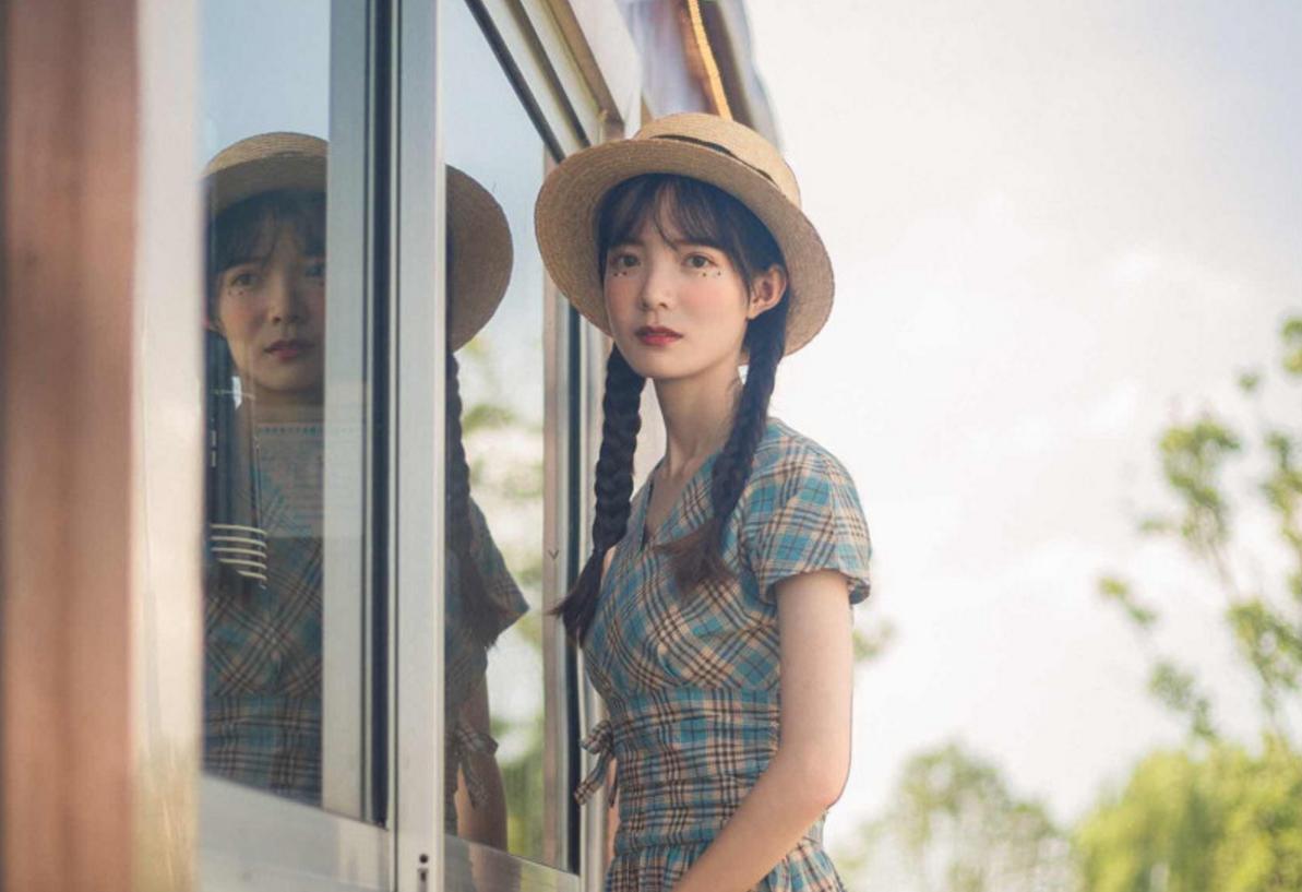 如果你把视频发出去,我一定会去告诉他,他不会放过你的!