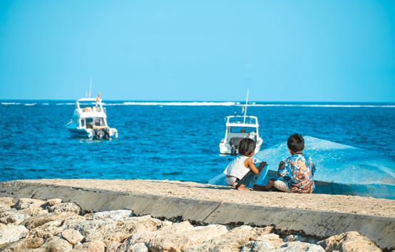 世界上一定有人过着你想过的生活,世界上总有人过着你想要的生活