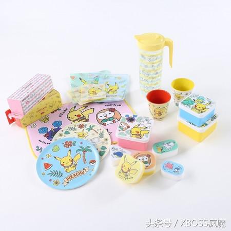 跟皮卡丘联名的礼物,宝可梦三合一皮卡丘