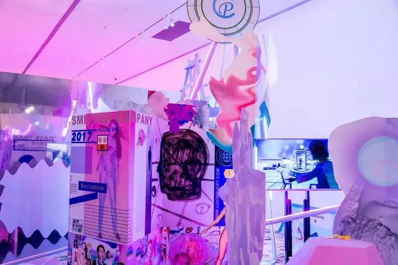 GUCCI出马桶了？纽约爆火的出厂设置展来魔都了，首日就1w人打卡