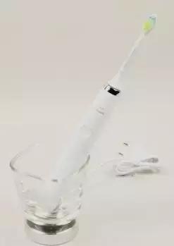 牙刷选得好牙医看得少｜2018年电动牙刷比较试验