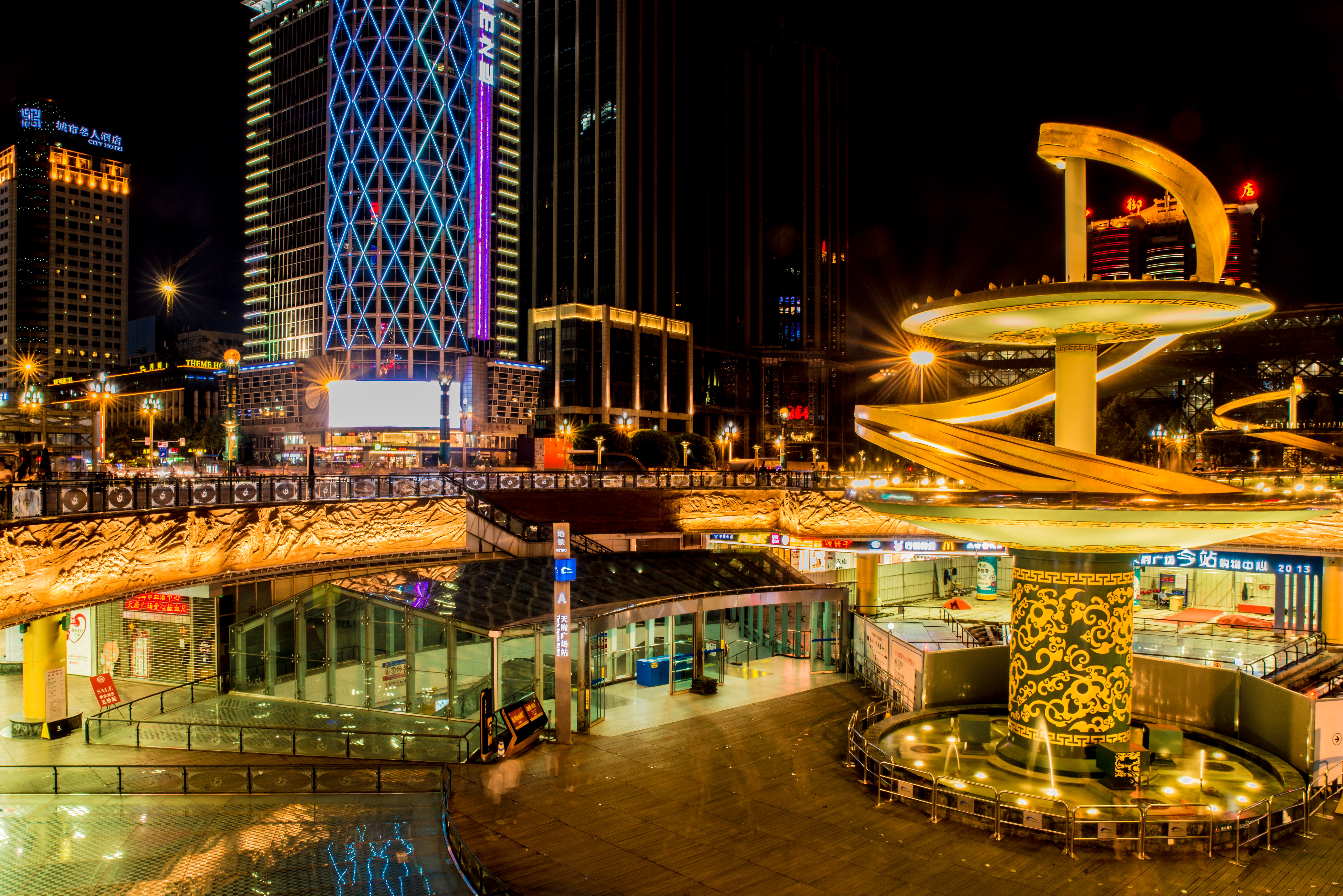 哆啦a梦主题民宿,哆啦a梦酒店主题房间