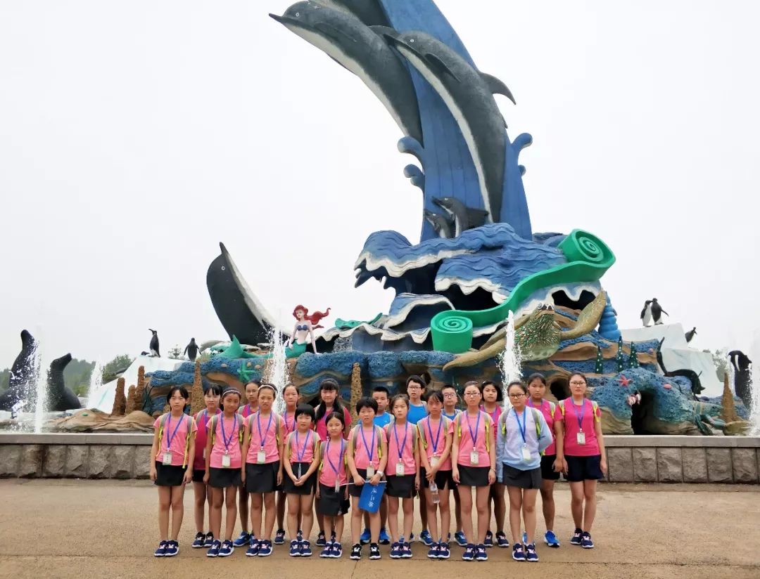 莱芜市妇联、市妇女儿童活动中心组织20名山里娃赴济南参加“爱·圆梦泉城——关爱农村困境儿童行动”公益夏令营