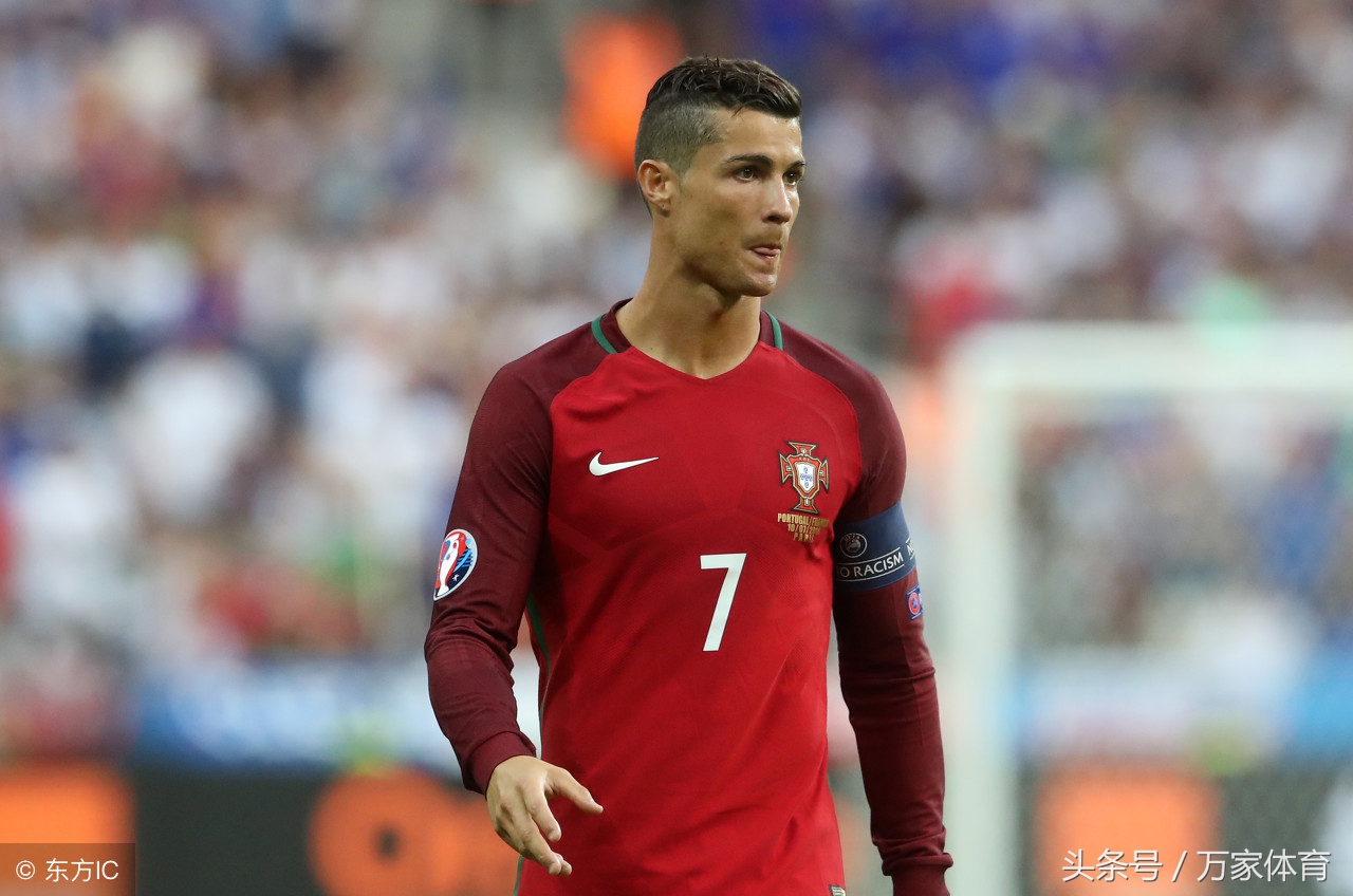 来中超踢球,来中超