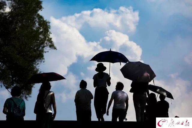 广州的旅游景点排行榜第一是哪个,广州主要景点排名前十名