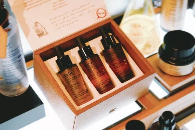 香港逛街买衣服质量好又便宜,香港逛街品牌折扣