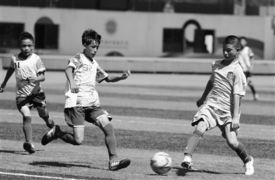 南外河西一附小足球队,南外小足球队