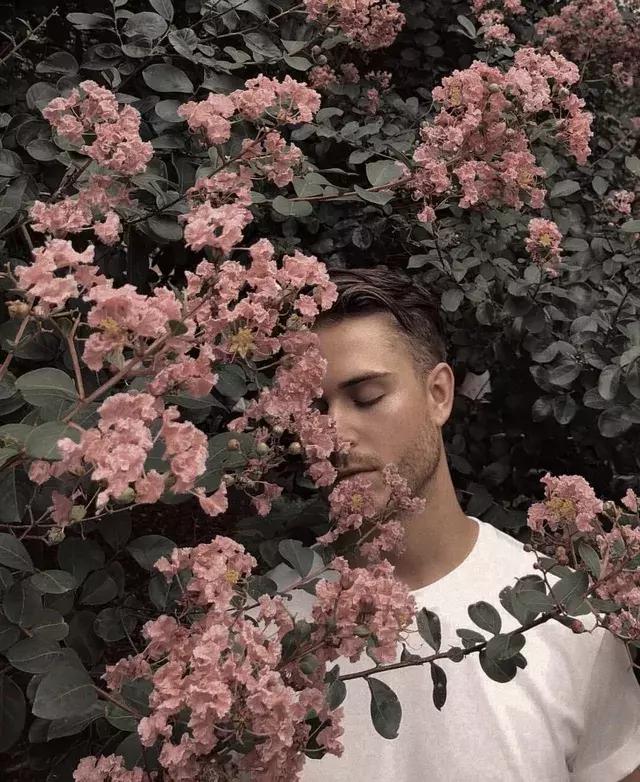 时尚博主教你穿衣｜摆脱摒弃土直，变身时尚王子—AdamGallagher