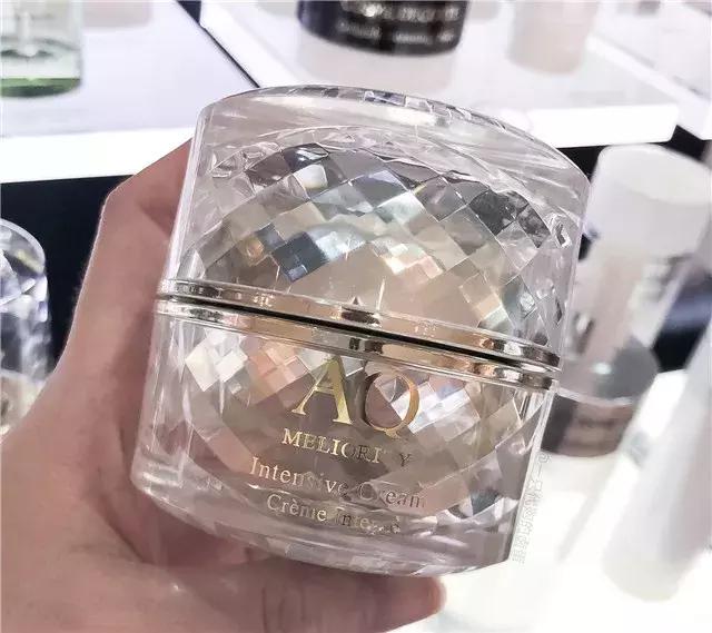 感受面霜,体验贵妇级面霜